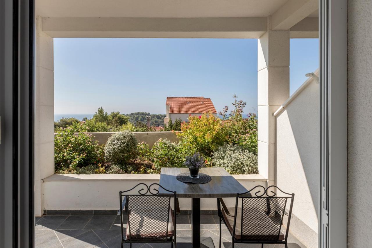 Hvar De Luxe Apartments Hvar Town Eksteriør bilde